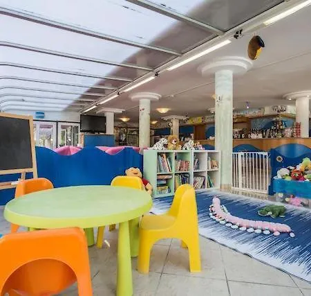 ホテル Tre Rose 3*