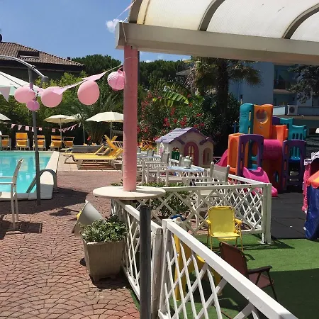 Tre Rose Hotel